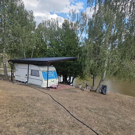Campingplatz Karavan Pri Rybniku *